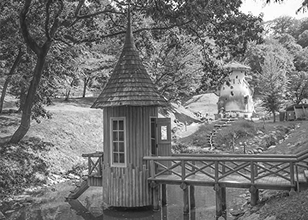 モノクロ化 (RGB平均)